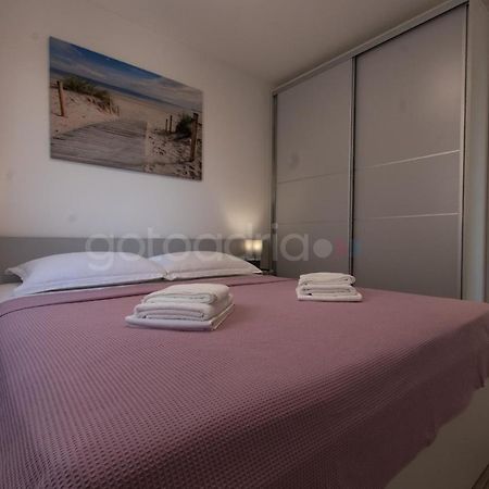 Sea View Apartments Diana Makarska Esterno foto