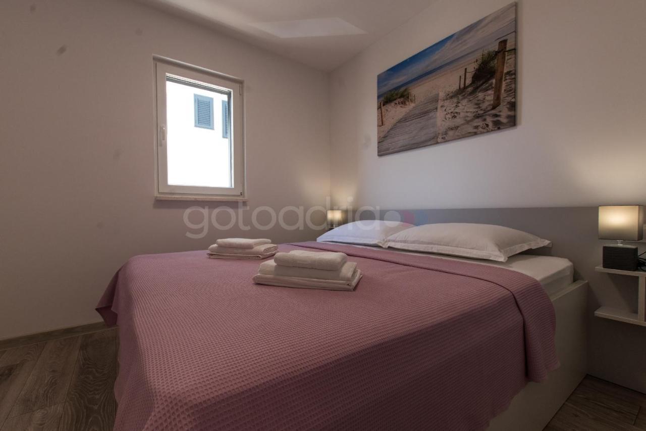 Sea View Apartments Diana Makarska Esterno foto